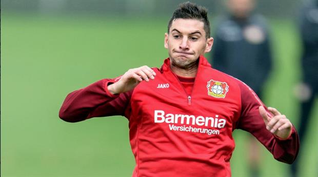 Lucas Alario sigue sin debutar en Bayern Leverkusen y en Alemania hablan de una «situación indigna»