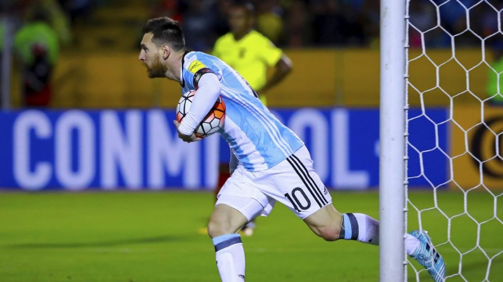 Messi brilló en Quito y le dio la clasificación al Mundial a la Argentina ante Ecuador