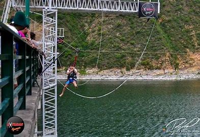 «Nunca vimos un helicóptero volar tan bajo por la zona»