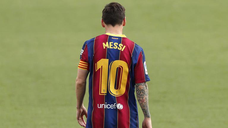 Un “pre contrato” y una oferta millonaria: los dos equipos que pretenden cerrar un acuerdo con Lionel Messi