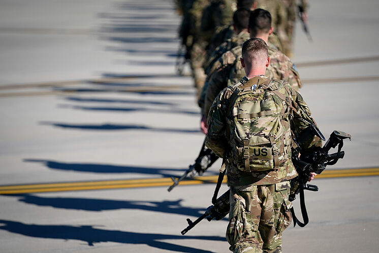 EE.UU. ordena la retirada de tropas en Irak y Afganistán