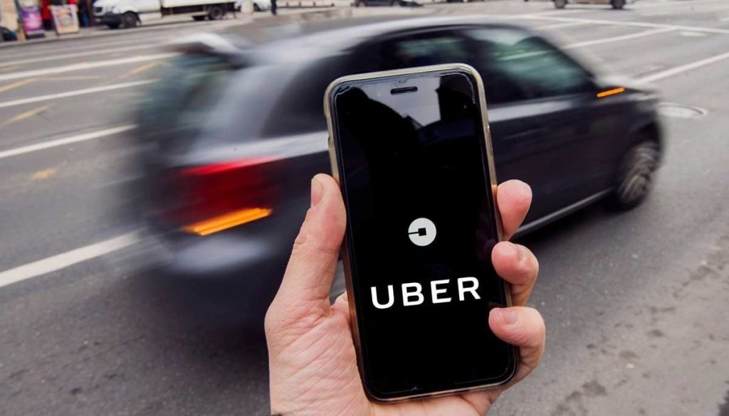 La provincia no autoriza el uso de UBER ni de otra aplicación para taxis y remises