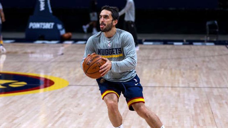 La razón por la que el entrenador de los Denver Nuggets no puso ni un minuto a Facundo Campazzo en la derrota ante los Dallas Mavericks