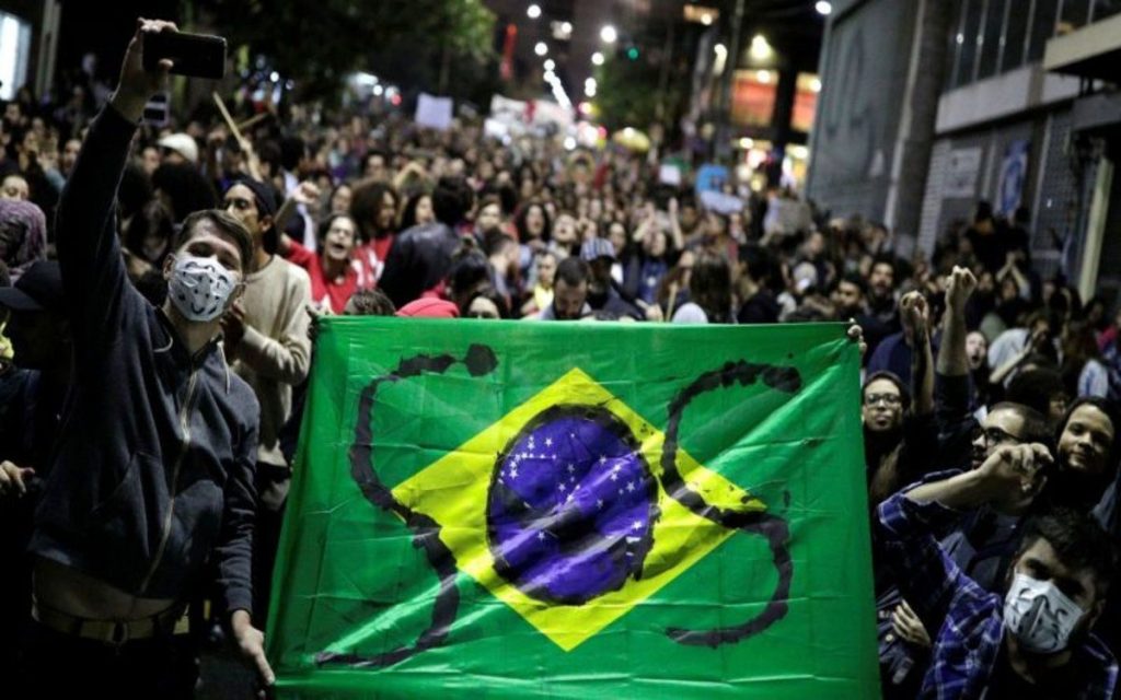 Brasil, entre el caos y la tragedia