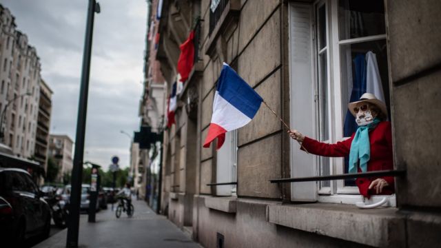 Francia, Suecia y Alemania suman restricciones ante la pandemia