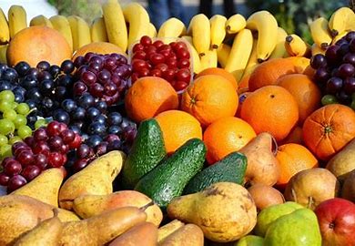 La suba en las frutas impacta en la economía y en la salud