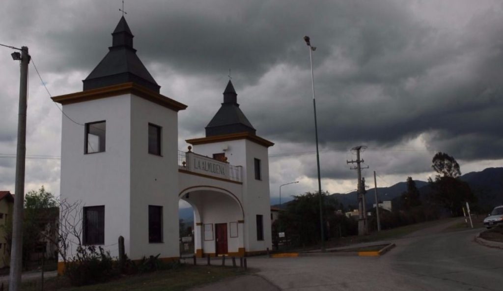 La Municipalidad le terminó las obras de cloacas al barrio La Almudena