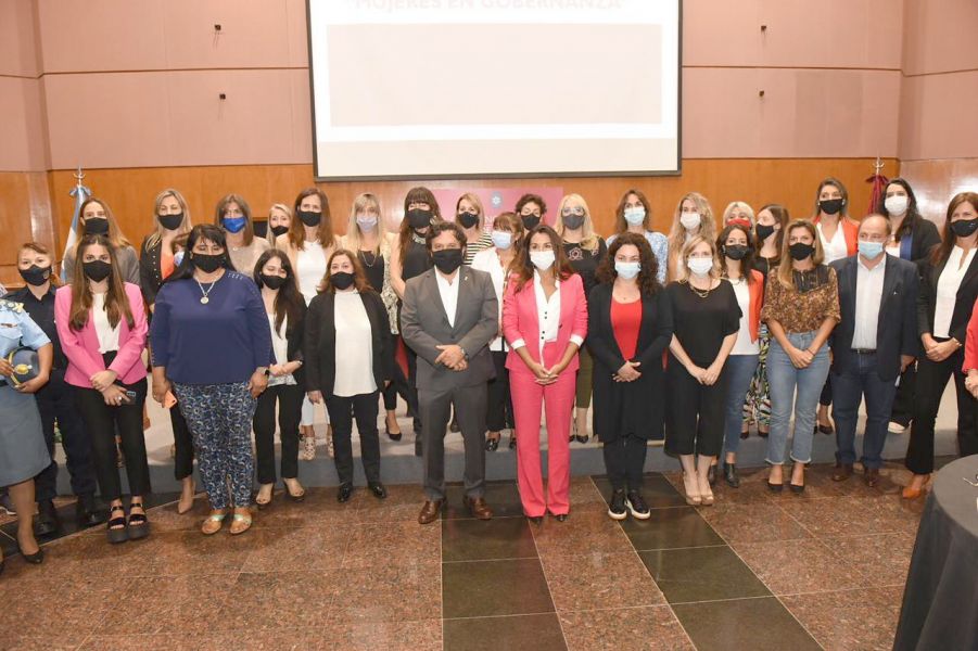 Se llevó adelante el 1º Encuentro de “Mujeres en Gobernanza”