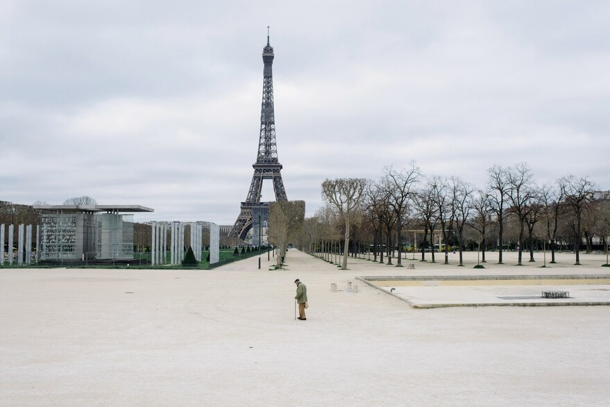 Alarma en Europa: París entrará en un nuevo confinamiento por un mes