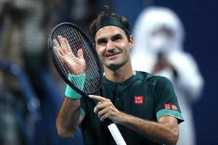 Federer regresó después de 13 meses con una victoria ante Evans