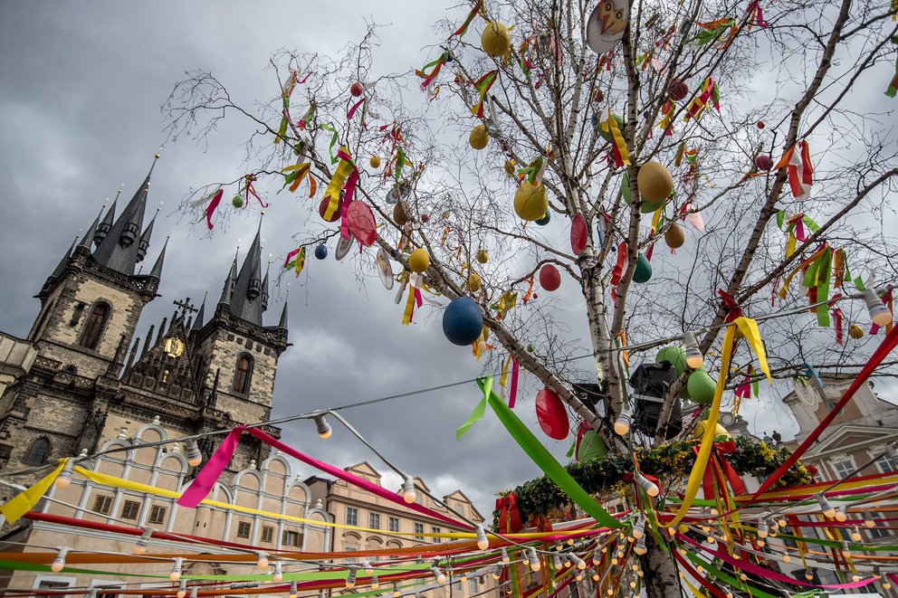 Desde Suecia hasta Perú, cómo se festejan las Pascuas en distintos rincones del mundo