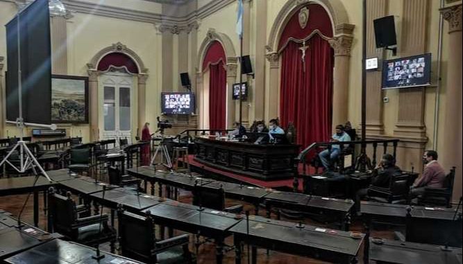 Son 130 los candidatos para 10 bancas de diputados por Capital