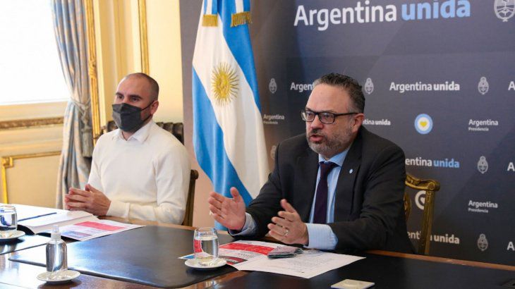 Gobierno anuncia la salida de la prohibición de exportaciones de carne y suma plan ganadero