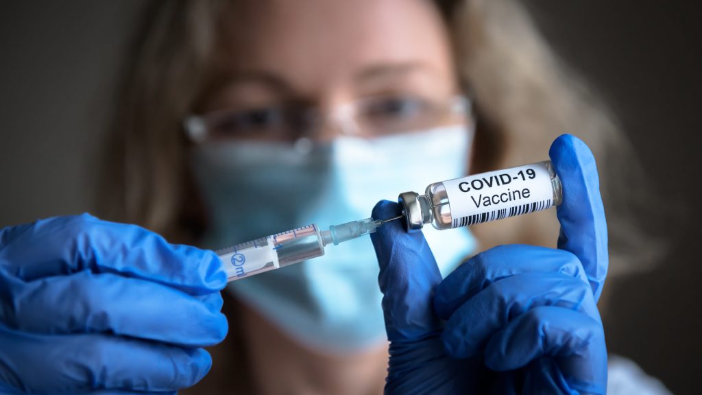 Buscan voluntarios para la vacuna argentina contra el coronavirus: ¿cuáles son los requisitos?