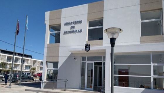 Inauguran una base operativa policial en barrio El Huaico