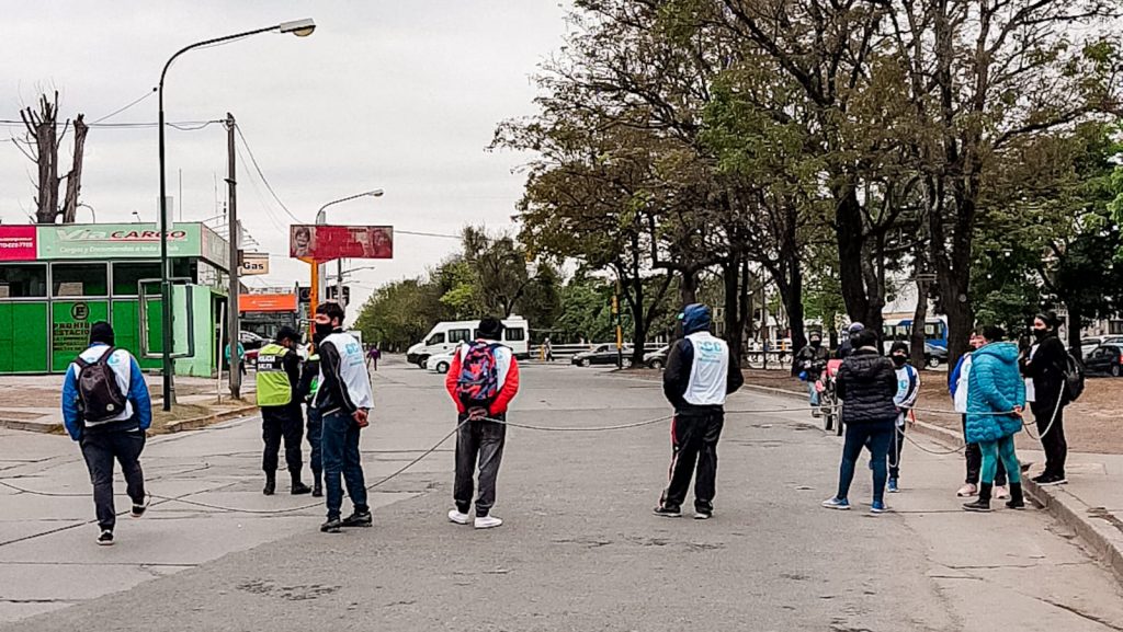 Piqueteros levantaron el corte y el tránsito quedó liberado en la zona de la Terminal