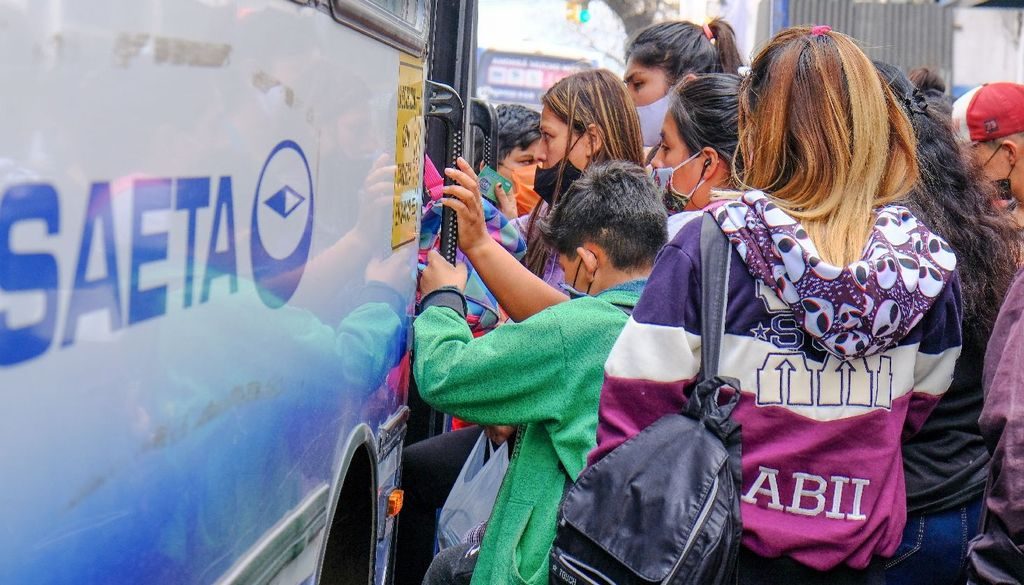 Mirá dónde estarán ubicadas las paradas de colectivos el día de la Procesión