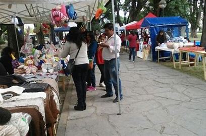 Siguen cayendo puesteros al parque San Martín: temen que todo se descontrole