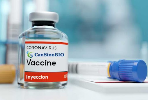 Vacunas: Llegaron 200 mil dosis de CanSino