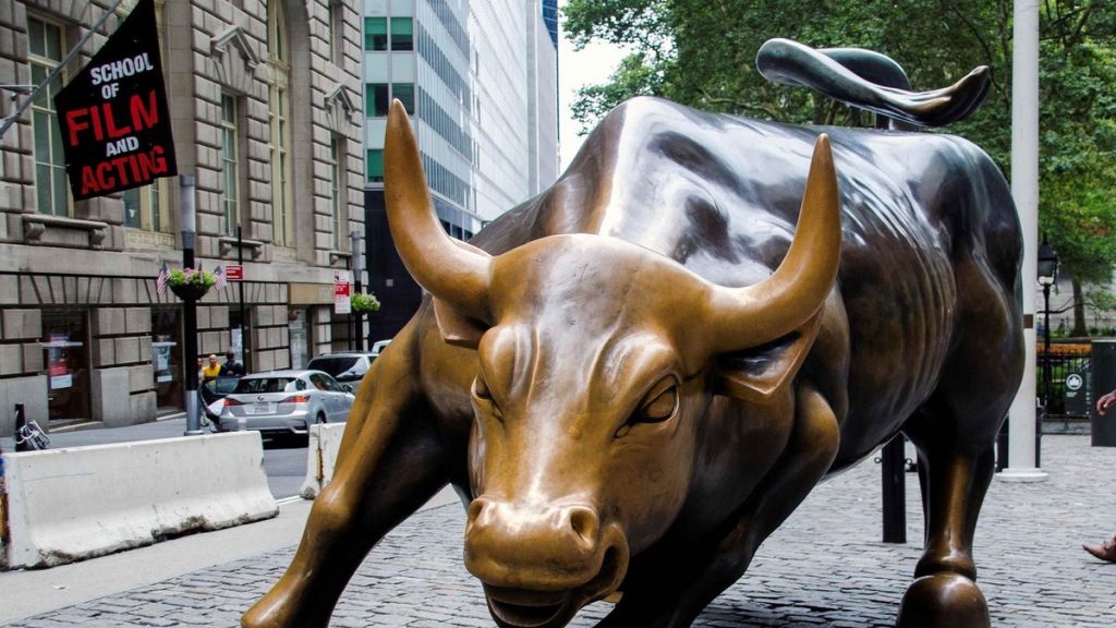 Suben más de 16% las acciones argentinas en Wall Street: primera reacción del mercado a la derrota del Gobierno
