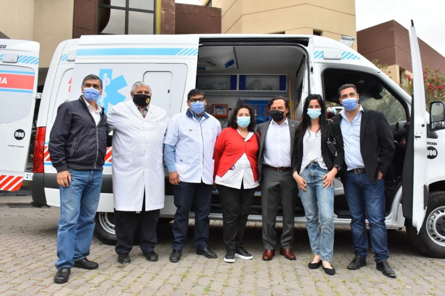 Con 65 nuevas ambulancias la gestión Sáenz fortaleció la salud pública
