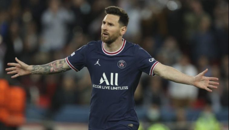 Messi no jugará el partido del PSG por la Champions y viaja a España para revisar su rodilla
