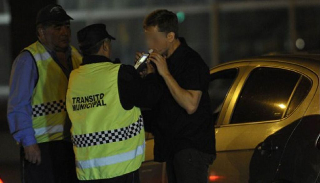 Más multas a conductores ebrios