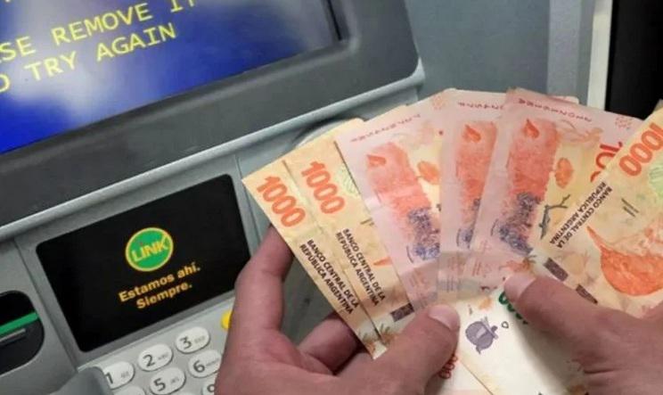 Anunciarán un bono de fin de año para todos los empleados del Estado nacional