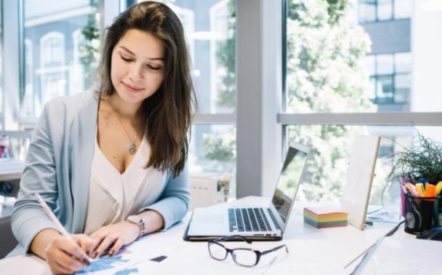 Lanzaron la Academia de Mujeres Emprendedoras, que ofrece diversas capacitaciones
