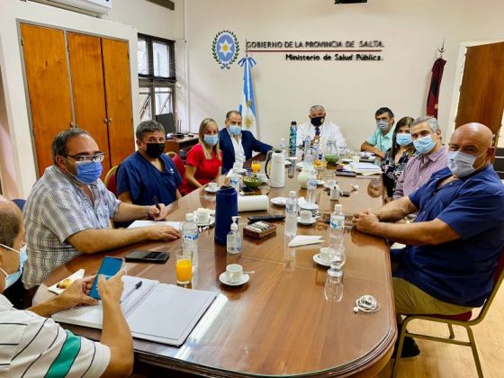 Salud suspenderá las cirugías programadas no oncológicas en hospitales de la provincia