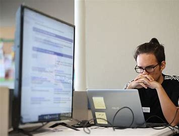 ¿Cómo operan los estafadores con Criptomonedas?