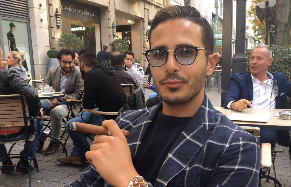 ‘Estafador de Tinder’ reacciona tras documental de Netflix