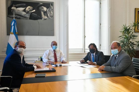 El Gobernador y sus funcionrios mantuvieron una reunión con el Jefe de Gabinete Nacional
