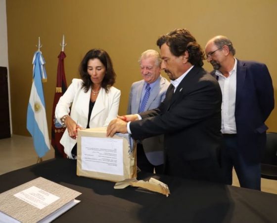 Sáenz realizó la apertura de sobres de la licitación de la Ciudad Judicial de Orán