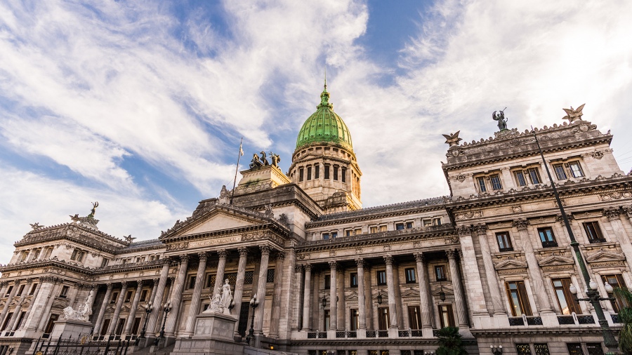 Siguen las negociaciones en el Congreso por las presidencias de Diputados y el Senado