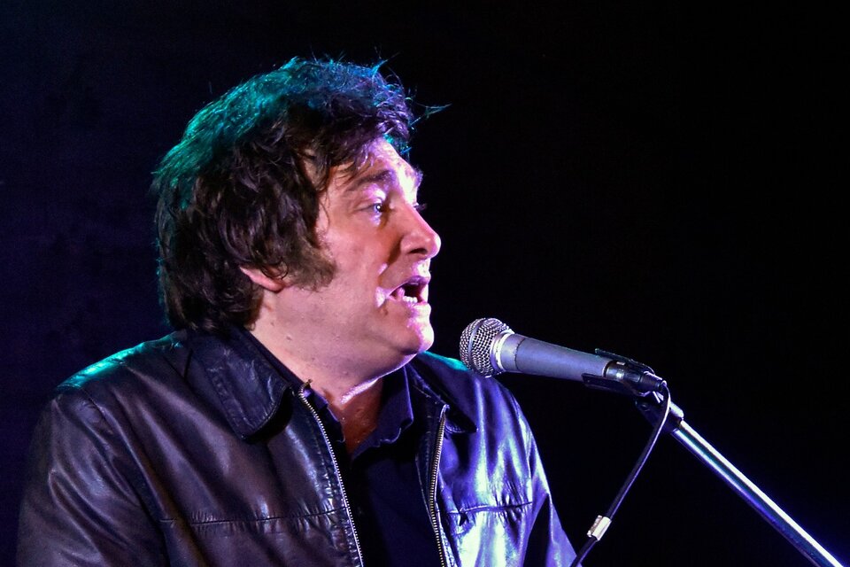 El plan «motosierra» de Javier Milei: todas las reformas neoliberales en una sola propuesta