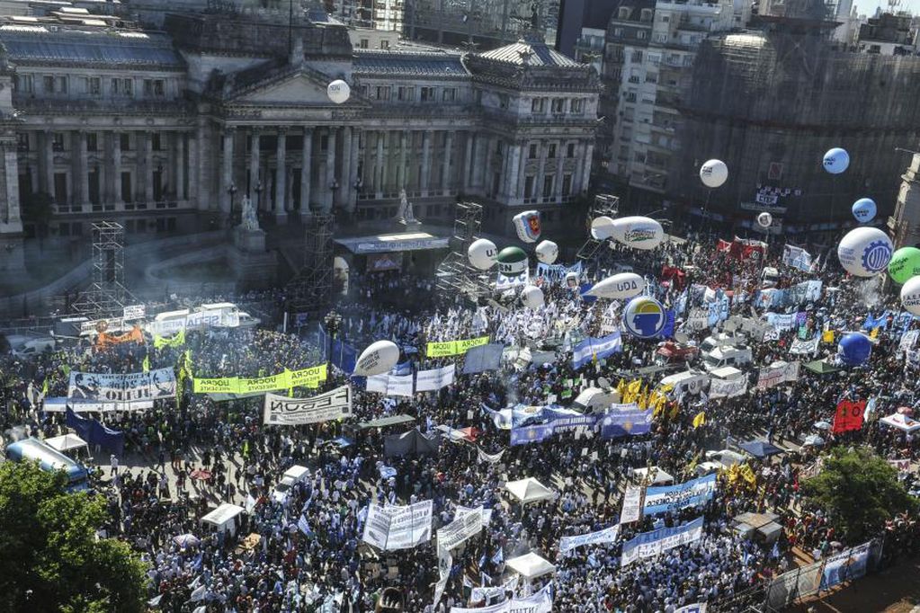 En la previa al paro general, la CGT marchará por el Día del Trabajador