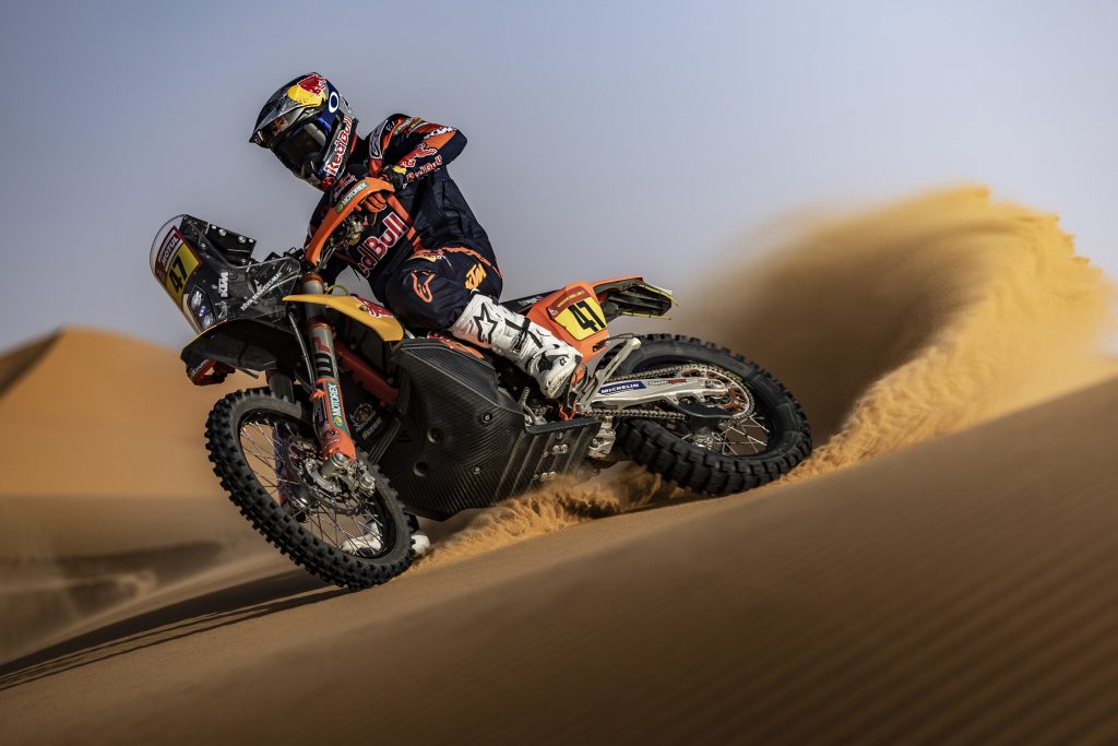 Dakar: Benavides vuelve al podio en Motos