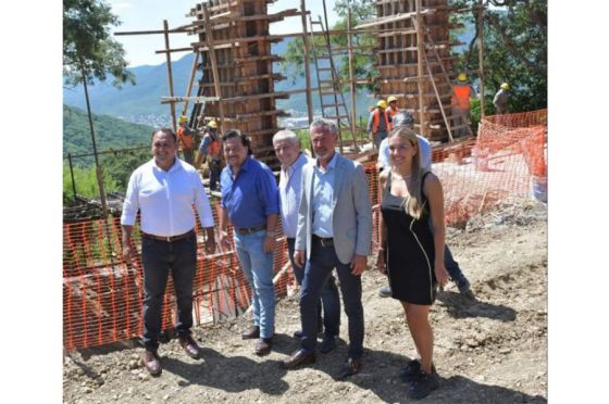 Ampliación del Teleférico: Sáenz verificó el avance de las obras