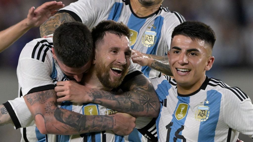Argentina estrenó su tercera estrella con victoria, Messi llegó al 800 y fiesta completa en Buenos Aires