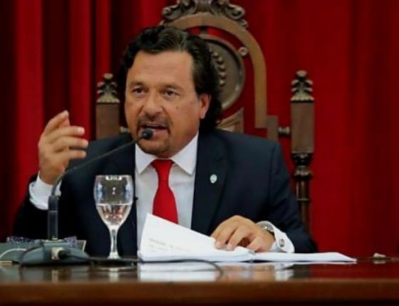 Sáenz advirtió a los diputados y senadores «que se corten la mano antes de votar en contra de Salta»