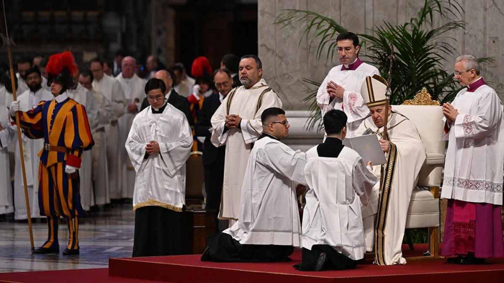 PASCUAS| El Papa pidió a los sacerdotes que no “ensucien” a la Iglesia “con desunión y polarizaciones”