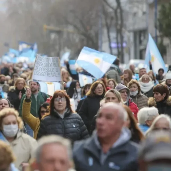 Según una encuesta, el 89% de la gente se encuentra insatisfecha con el país