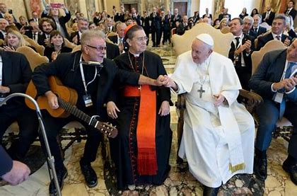 León Gieco emocionó al Papa Francisco en el Vaticano