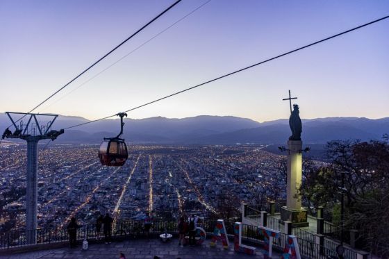 Teleférico San Bernardo celebra la semana de mayo