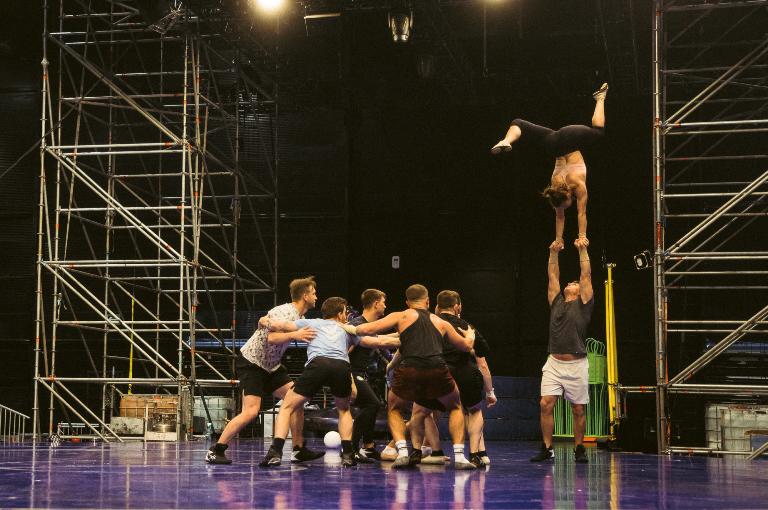 MESSI10: Comenzaron los entrenamientos de Cirque Du Soleil para sus funciones en Salta