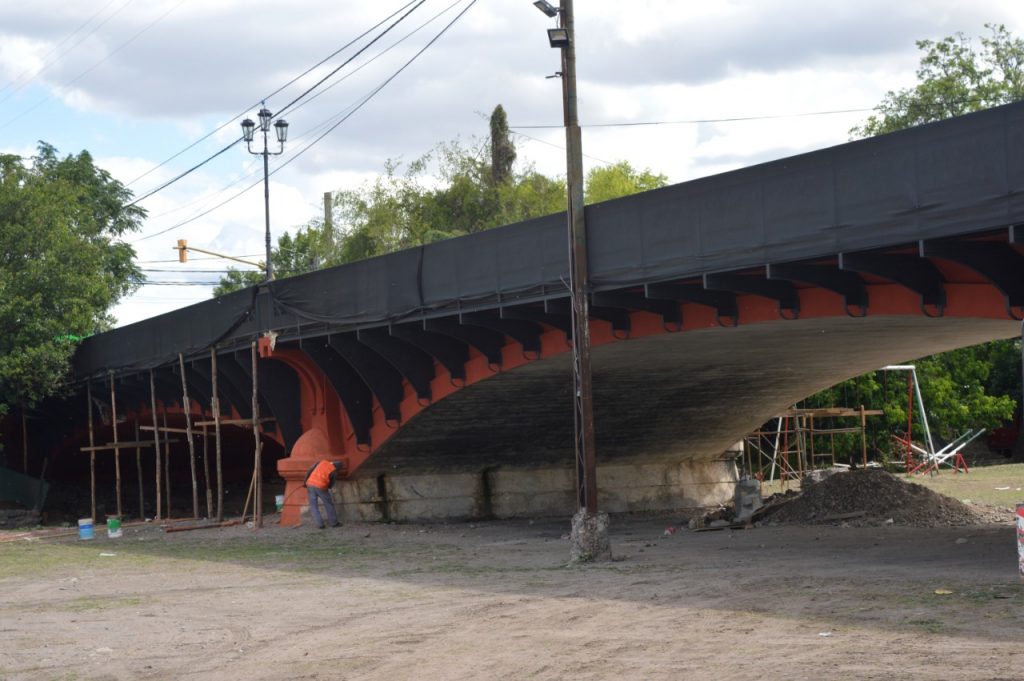 Se duplicó el monto de la obra del bajo puente Vélez Sarsfield