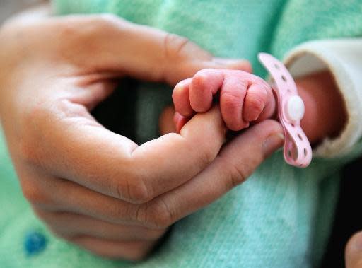 Por primera vez aprueban una vacuna contra la bronquiolitis que aplicada a embarazadas, protege a los bebés