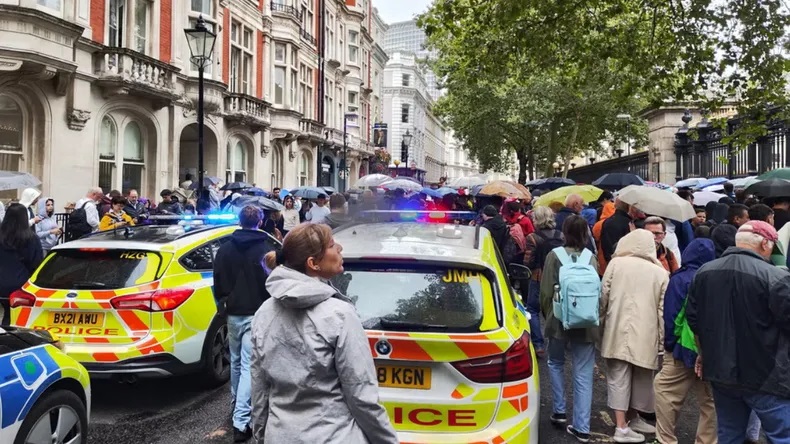 Un ataque con cuchillo dejó al menos un herido afuera del Museo Británico de Londres