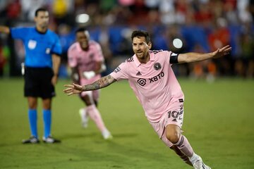 Con otro gol de Lionel Messi, Inter Miami goleó a Charlotte y está en semis de la Leagues Cup